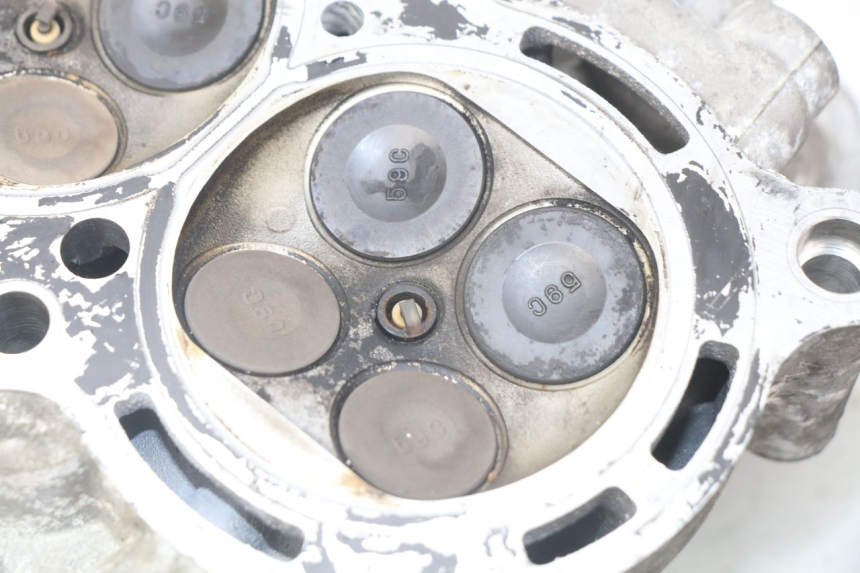 photo de CULATA YAMAHA XP T-MAX TMAX ABS 530 (2012 - 2015) - Inspección visual detallada