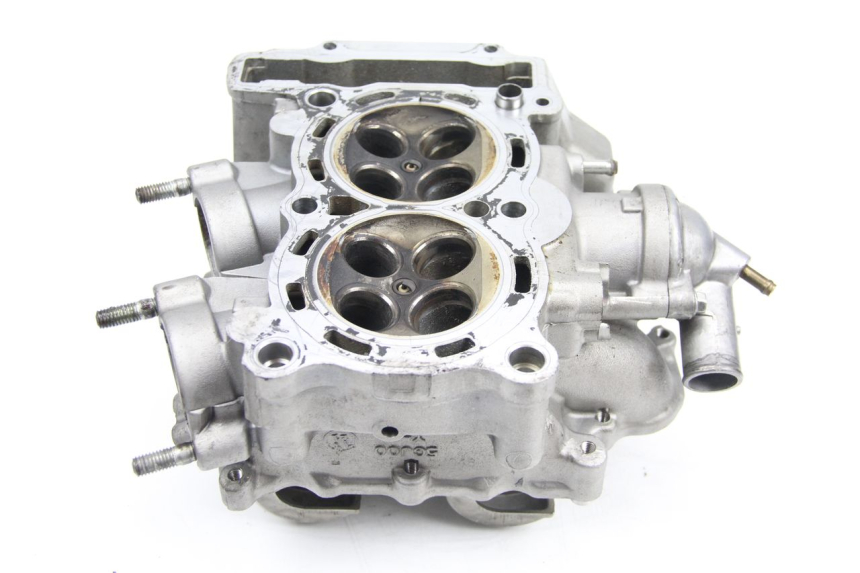 photo de CULATA YAMAHA XP T-MAX TMAX 500 (2008 - 2012) - Primer plano de alta resolución