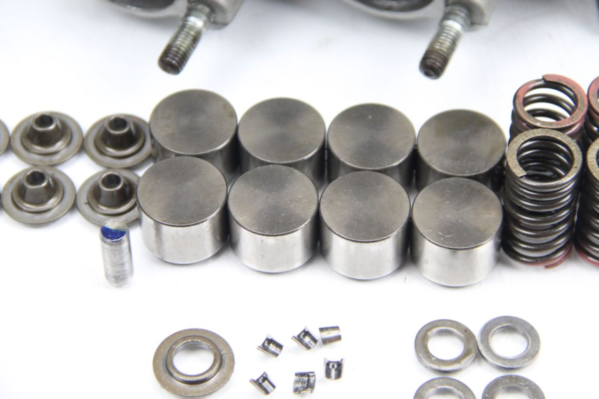 photo de CULATA YAMAHA XP T-MAX TMAX 500 (2008 - 2012) - Estado de la superficie y material