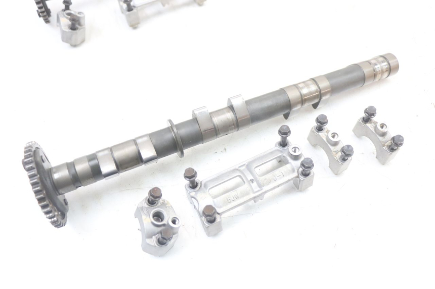 photo de CULATA YAMAHA FJR ABS 1300 (2006 - 2012) - Primer plano de alta resolución