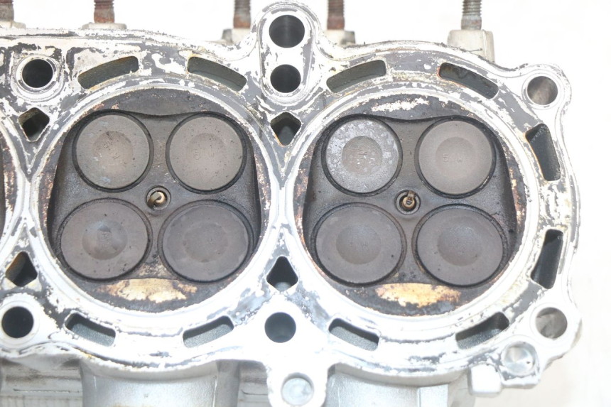 photo de CULATA YAMAHA FJR ABS 1300 (2006 - 2012) - Zoom estado de uso