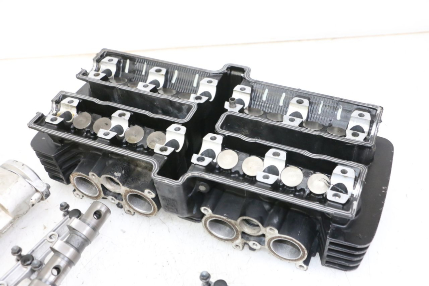 photo de CULATA YAMAHA FZS FAZER 600 (2001 - 2003) - Vista general del producto