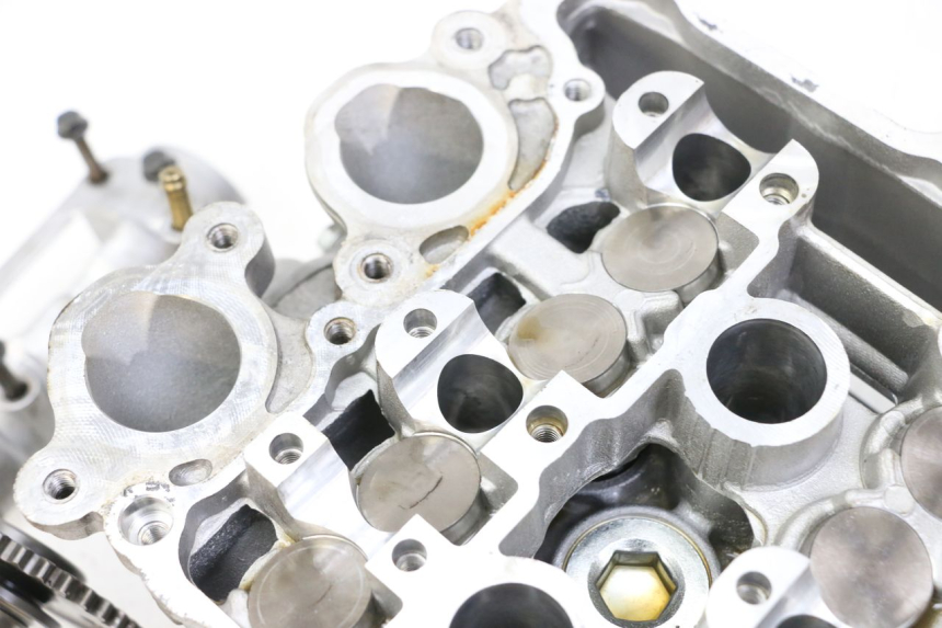 photo de CULATA YAMAHA YP T-MAX TMAX 530 (2017 - 2020) - Ángulo de visión alternativo