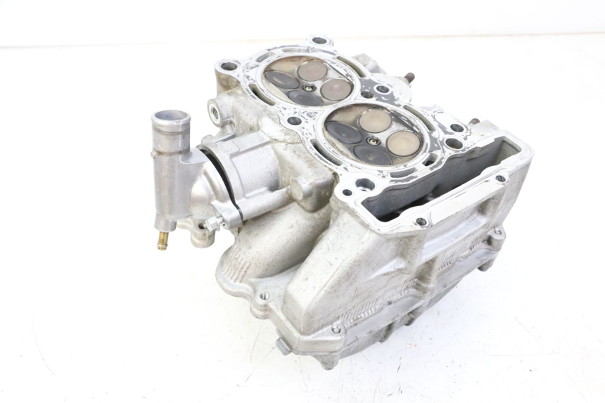 photo de CULATA YAMAHA YP T-MAX TMAX 530 (2017 - 2020) - Zoom estado de uso