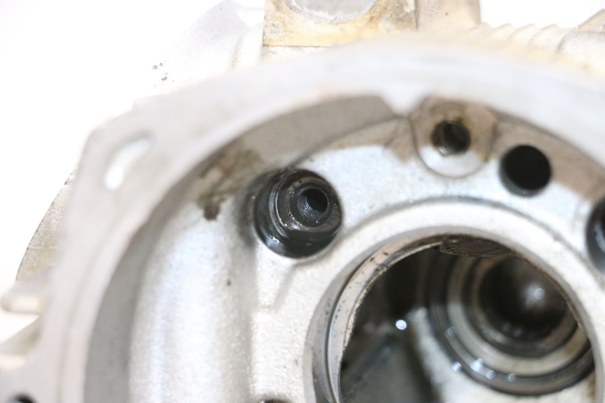 photo de CULATA YAMAHA YFM R RAPTOR 250 (2008 - 2014) - Zoom sobre los componentes