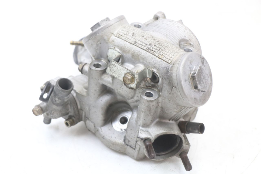 photo de CULATA YAMAHA YP MAJESTY 125 (2002 - 2006) - Detalle de la pieza