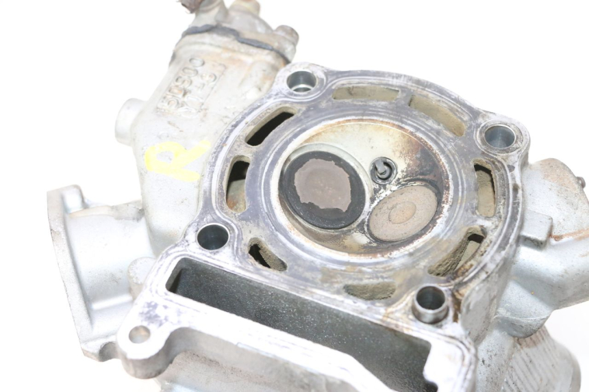 photo de CULATA YAMAHA YP MAJESTY 125 (1998 - 2001) - Detalle de la pieza
