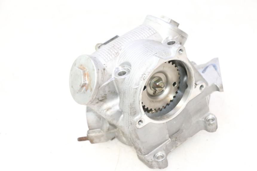 photo de CULATA YAMAHA YP MAJESTY 125 (1998 - 2001) - Primer plano técnico