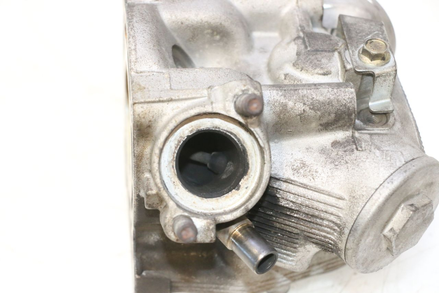 photo de CULATA YAMAHA YP MAJESTY 125 (2007 - 2010) - Detalle de la pieza