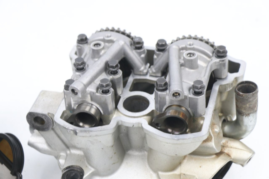 photo de CULATA YAMAHA YZF YZ-F 450 (2006 - 2009) - Primer plano de alta resolución