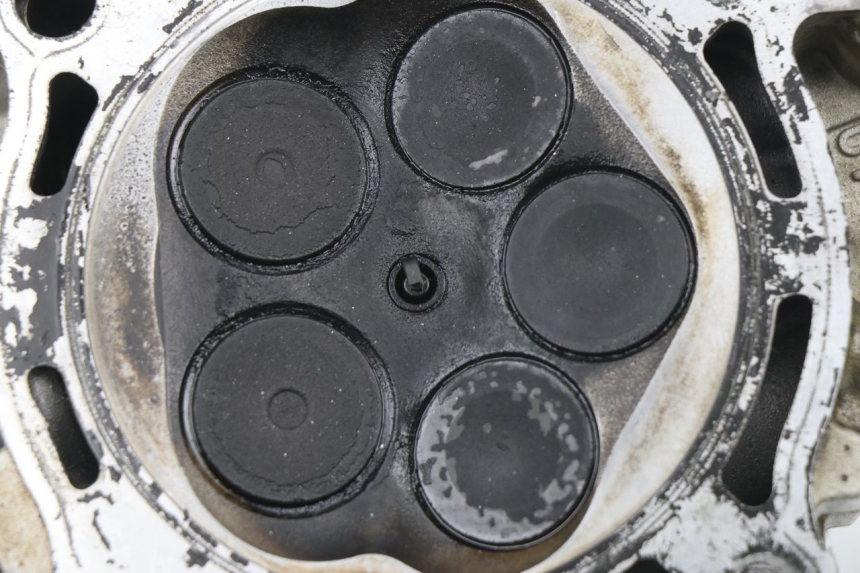 photo de CULATA YAMAHA YZF YZ-F 450 (2006 - 2009) - Vista general del producto