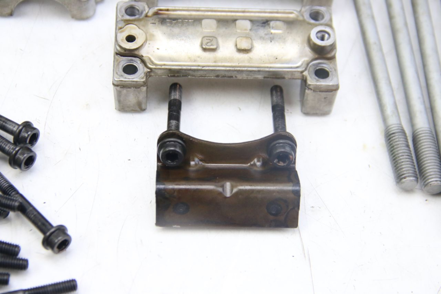 photo de CULATA KAWASAKI Z ABS 1000 (2014 - 2020) - Enfoque en la estructura