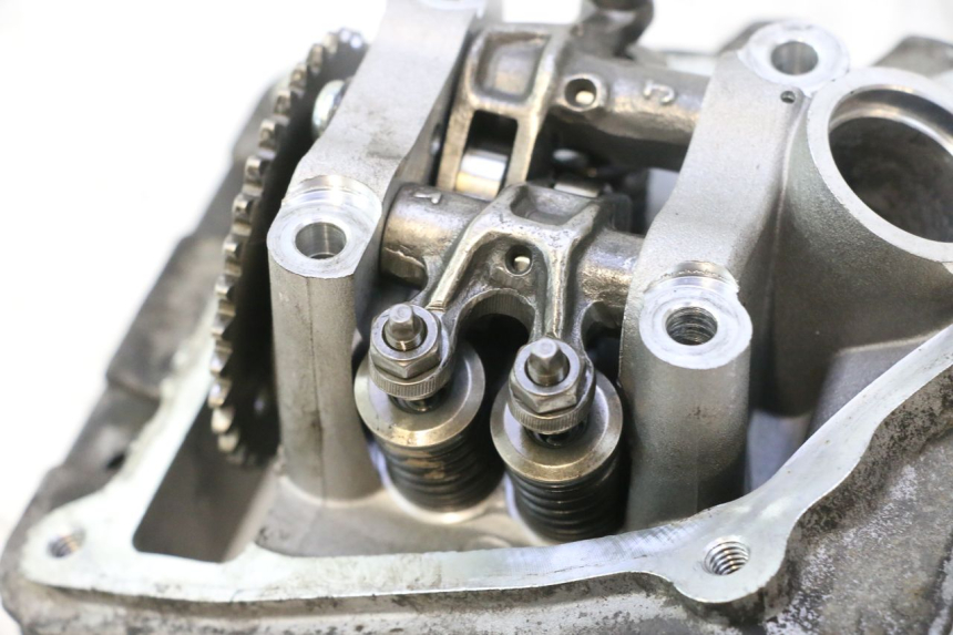photo de CULATA PIAGGIO ZIP 4T 50 (2018 - 2020) - Detalles de los puntos de fijación
