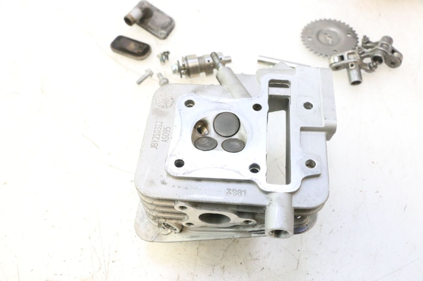 photo de CULATA PIAGGIO ZIP IGET 4T 50 (2021 - 2023) - Perfil de la pieza de repuesto
