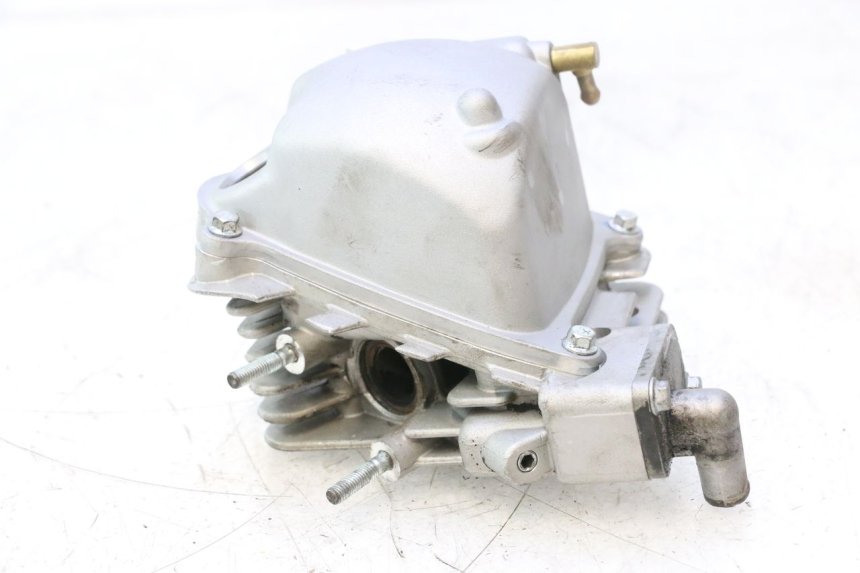 photo de CULATA PIAGGIO ZIP IGET 4T 50 (2021 - 2023) - Detalles de los puntos de fijación