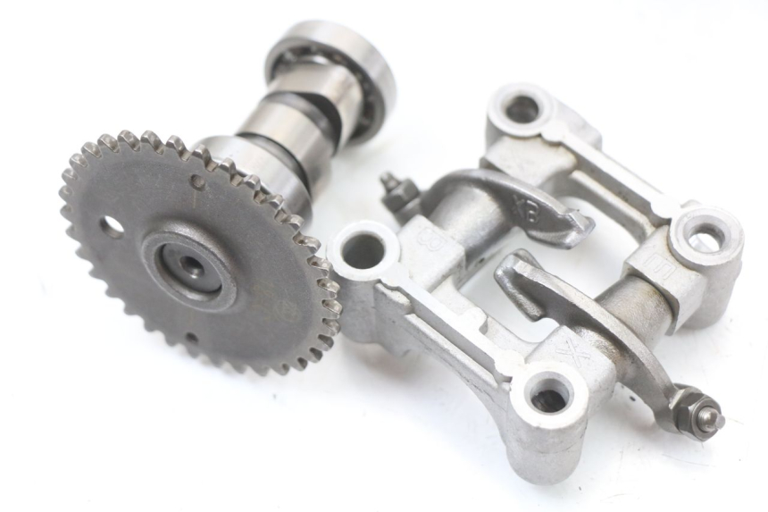 photo de CULATA UNIVERSAL BIKE ZN50QT-11B 50 (2018 - 2021) - Estado de la superficie y material