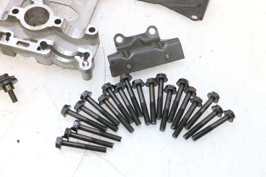 photo de CULATA KAWASAKI ZX-6R ZX6R 600 (2000 - 2002) - Recambio usado revisado