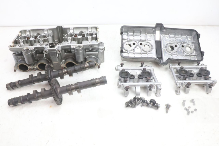 photo de CULATA KAWASAKI ZZR 600 (1995 - 2004) - Vista principal
