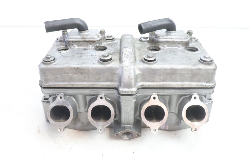 photo de CULATA KAWASAKI ZZR 600 (1995 - 2004) - Primer plano técnico