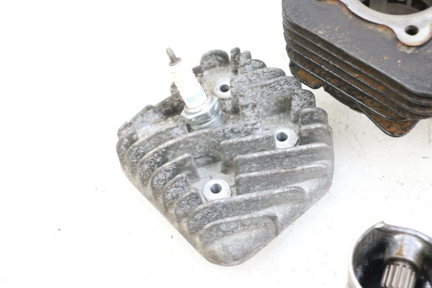 photo de CILINDRO PEUGEOT BUXY 50 (1993 - 1998) - Primer plano de alta resolución