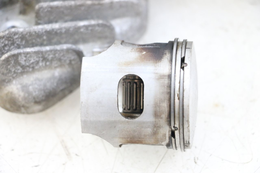 photo de CILINDRO PEUGEOT BUXY 50 (1993 - 1998) - Inspección visual detallada