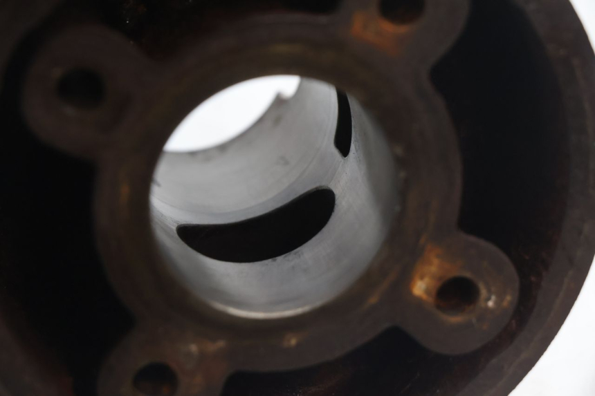 photo de CILINDRO HM HONDA DERAPAGE 50 (2007 - 2009) - Primer plano técnico
