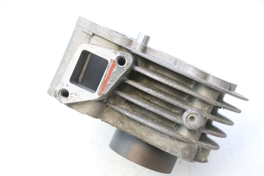 photo de CILINDRO JM MOTORS EVOLIS 4T 50 (2018 - 2022) - Estado de la superficie y material