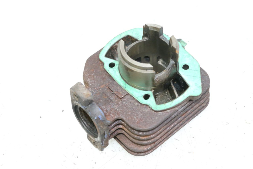 photo de CILINDRO PEUGEOT KISBEE 2T 50 (2010 - 2017) - Detalles de los puntos de fijación