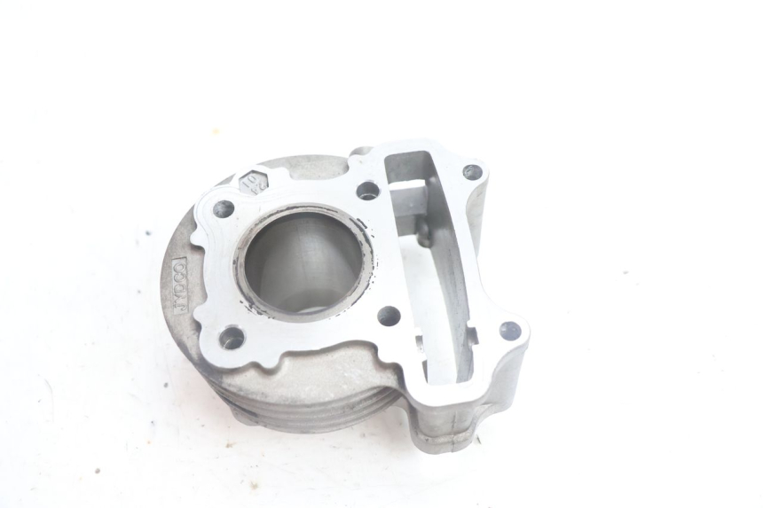 photo de CILINDRO PEUGEOT KISBEE 4T 50 (2010 - 2017) - Detalle de la pieza