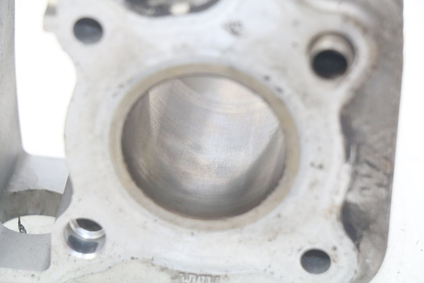 photo de CILINDRO SYM ORBIT III 3 4T 50 (2018 - 2021) - Primer plano técnico