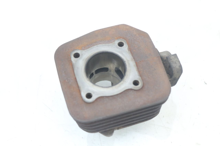 photo de CILINDRO PEUGEOT LUDIX 50 (2005 - 2007) - Primer plano técnico