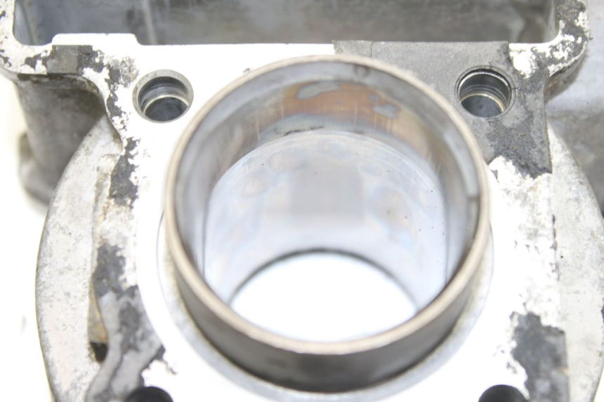 photo de CILINDRO PISTÓN KYMCO AGILITY 4T 50 (2005 - 2018) - Otra perspectiva