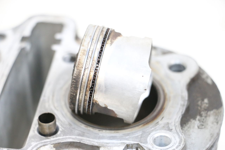 photo de CILINDRO PISTÓN KYMCO AGILITY 4T 50 (2005 - 2018) - Marcados y referencias originales