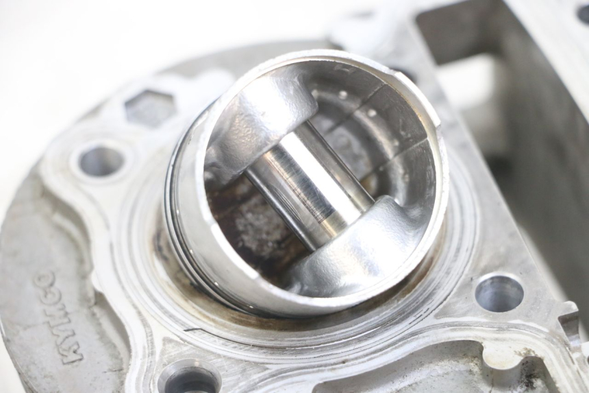 photo de CILINDRO PISTÓN KYMCO AGILITY 4T 50 (2018 - 2022) - Otra vista del artículo