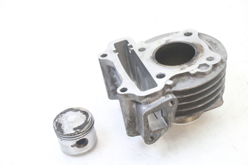 photo de CILINDRO PISTÓN KYMCO AGILITY 4T 50 (2018 - 2022) - Zoom estado de uso