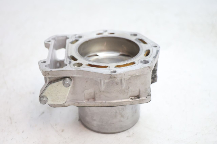 photo de CILINDRO Y PISTÓN TRASERO GILERA GP 800 (2007 - 2013) - Detalles de los puntos de fijación