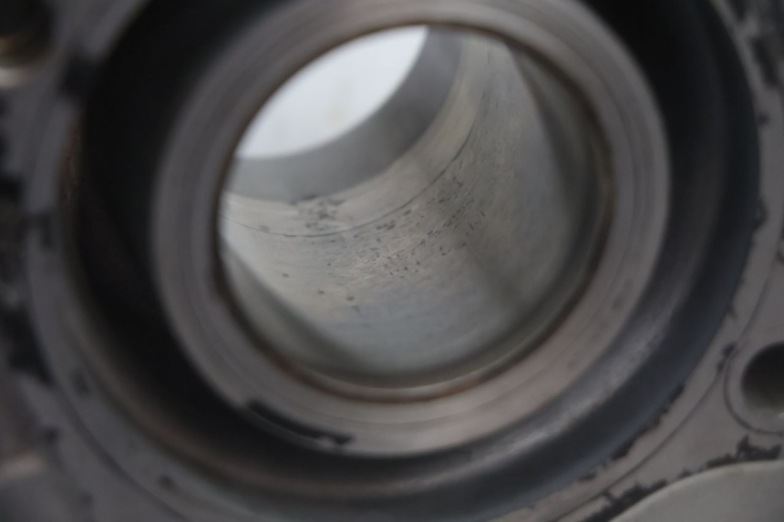 photo de CILINDRO Y PISTÓN TRASERO HONDA XLV VARADERO 125 (2007 - 2012) - Marcados y referencias originales