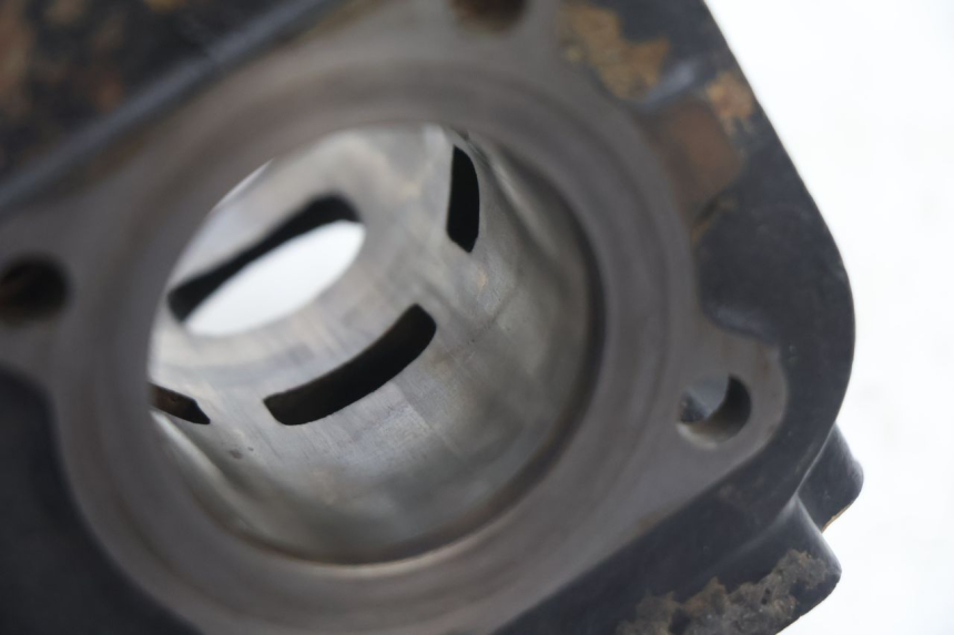 photo de CILINDRO PISTON MBK BOOSTER SPIRIT 50 (1996 - 1999) - Perfil de la pieza de repuesto