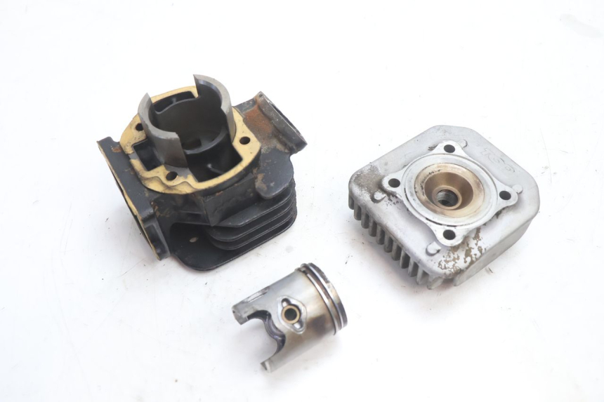 photo de CILINDRO PISTON MBK BOOSTER SPIRIT 50 (1996 - 1999) - Zoom estado de uso