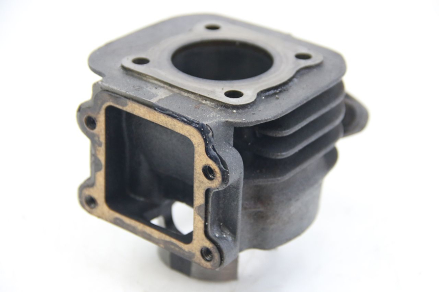 photo de CILINDRO PISTÓN MBK BOOSTER SPIRIT NAKED 50 (2004 - 2017) - Otra perspectiva