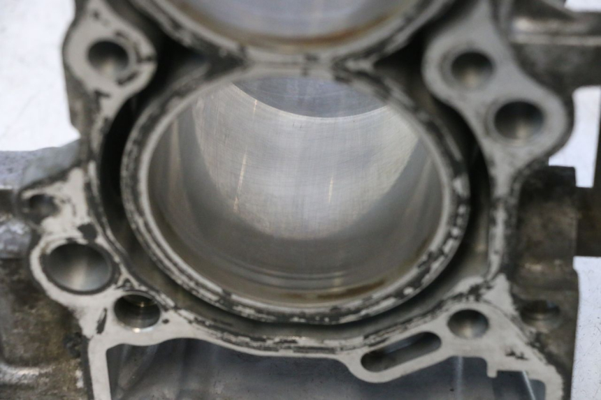 photo de CILINDRO PISTON SUZUKI BURGMAN EXECUTIVE ABS 650 (2006 - 2012) - Detalle de la pieza