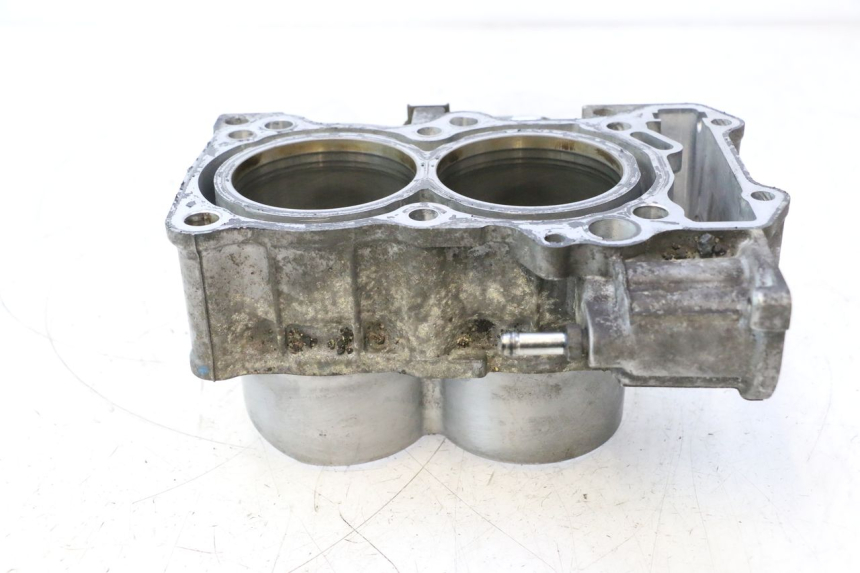 photo de CILINDRO PISTON SUZUKI BURGMAN EXECUTIVE ABS 650 (2006 - 2012) - Otra vista del artículo
