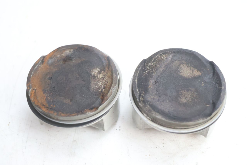 photo de CILINDRO PISTON SUZUKI BURGMAN EXECUTIVE ABS 650 (2006 - 2012) - Estado de la superficie y material
