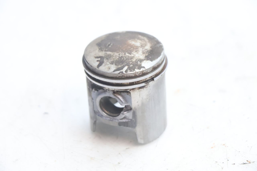 photo de CILINDRO PISTÓN PEUGEOT BUXY 50 (1993 - 1998) - Primer plano de alta resolución