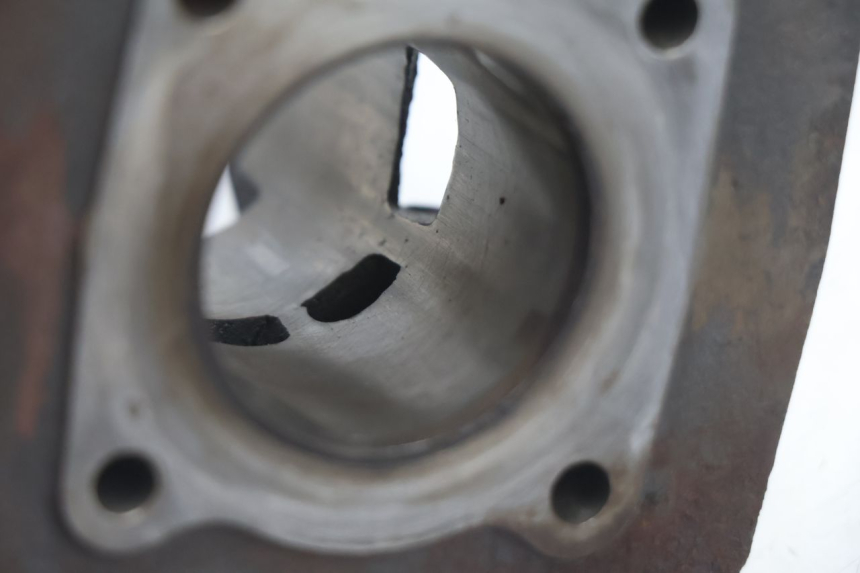 photo de CILINDRO PISTÓN PEUGEOT BUXY 50 (1993 - 1998) - Estado de la superficie y material