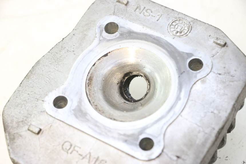 photo de CILINDRO PISTON PEUGEOT CITYSTAR 2T 50 (2018 - 2021) - Detalles de los puntos de fijación