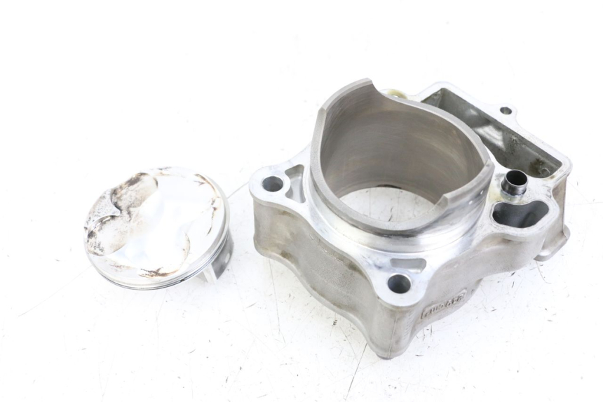 photo de CILINDRO PISTON HONDA CRF R 250 (2020 - 2021) - Inspección visual detallada