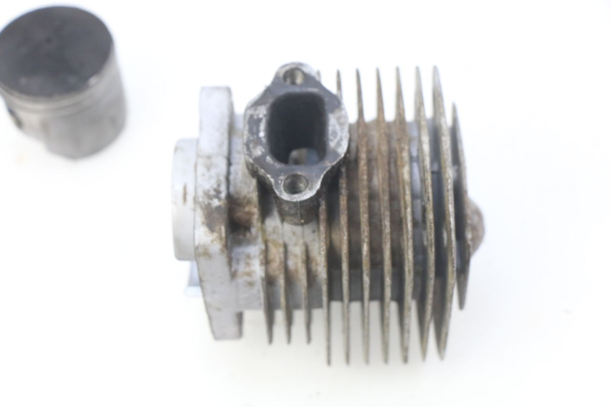 photo de CILINDRO PISTÓN POCKET BIKE CROSS 50 - Otra vista del artículo