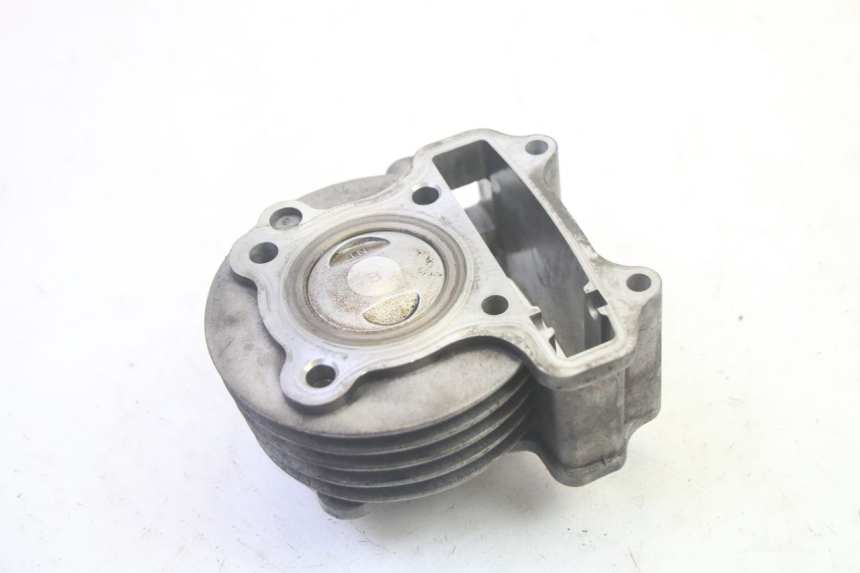 photo de CILINDRO PISTON LONGJIA DIGITA 4T 50 (2019 - 2022) - Primer plano técnico