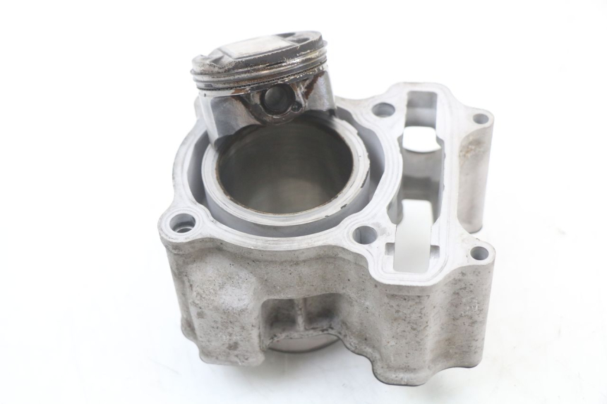 photo de CILINDRO PISTON KYMCO DINK STREET 125 (2009 - 2014) - Vista principal